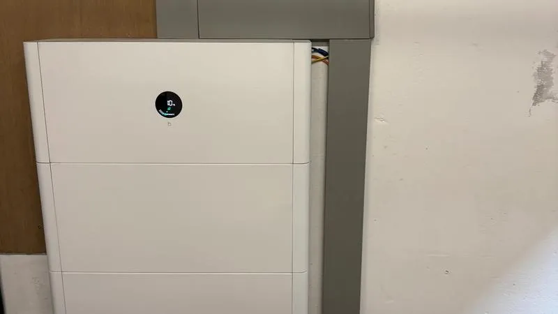 Installatie van een Growatt thuisbatterij in Langdorp